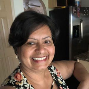 Meet your Posher, Miriam